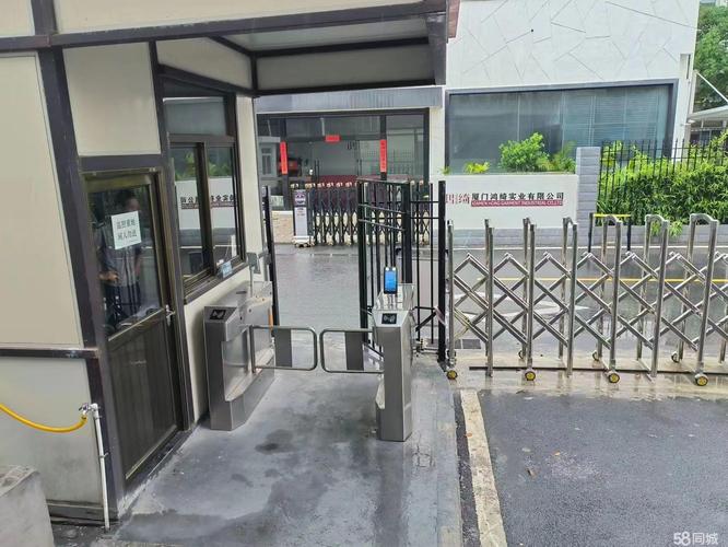 监控门禁维修免费上门看现场人行道闸系统维修维护摄像头维修安装